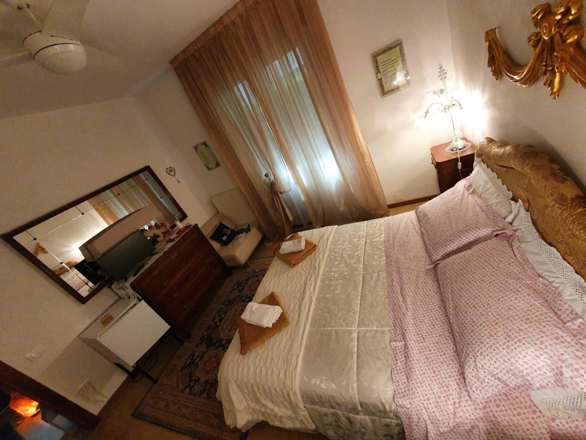 Chez Elisabeth Bed & Breakfast *